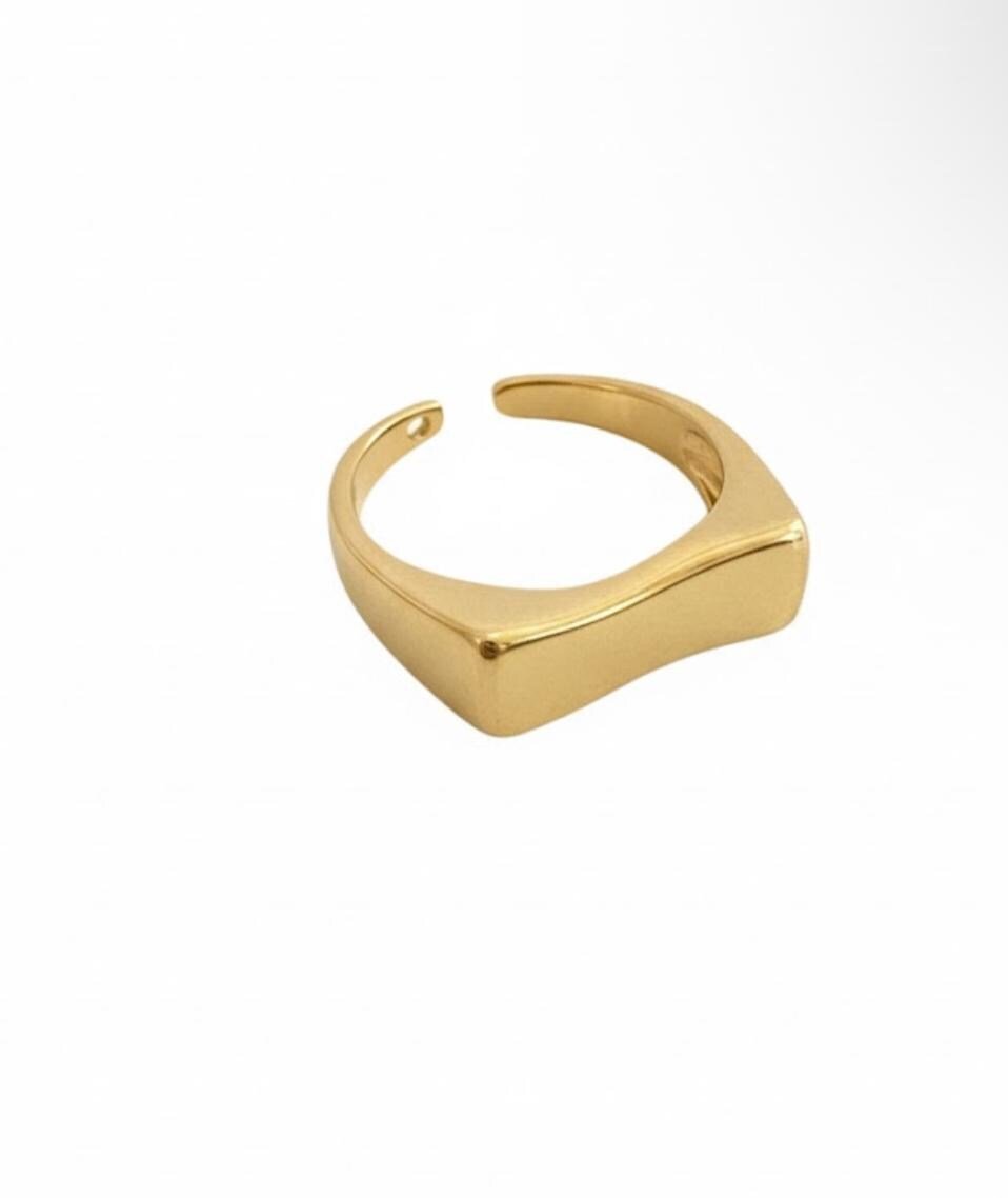 il_fullxfull.7565726010_olg8.jpg Modern Gold Geometric Bar Ring – Adjustable Minimalist Statement Ring - Image 1
